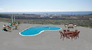 Zeus Hotel Akrotírion